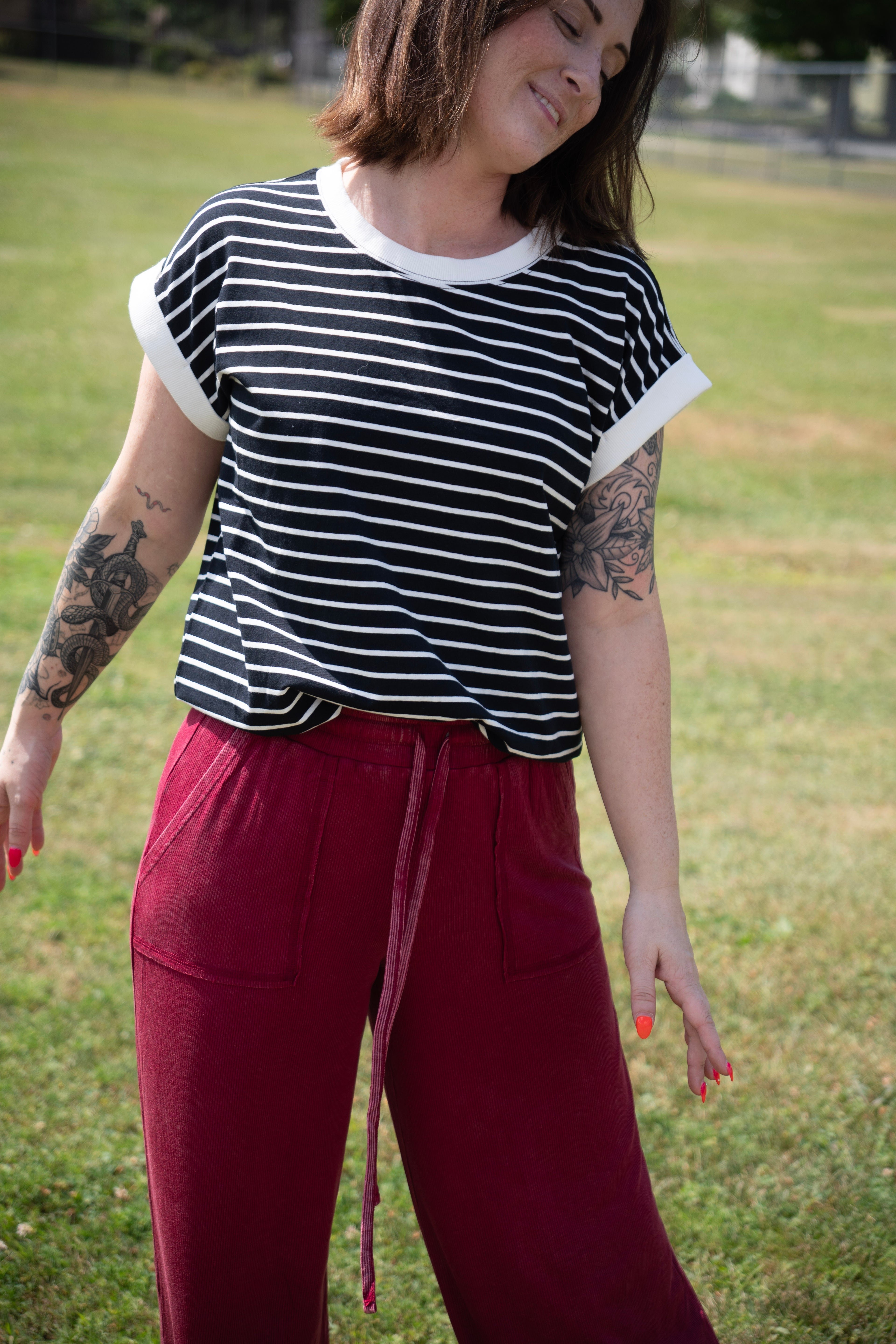 Contrast Trim Cap Sleeve Stripe Tee