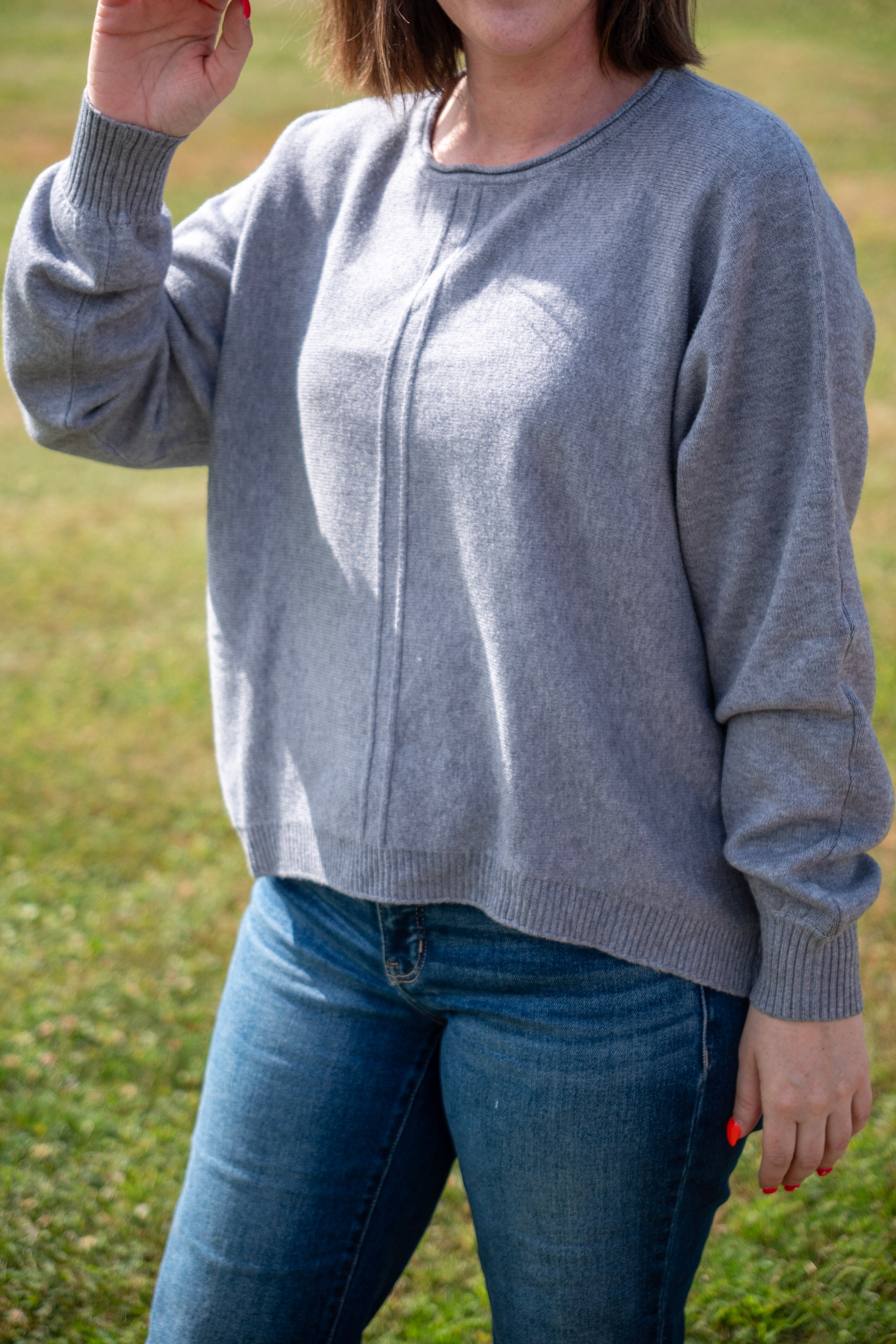 Viscose Front Seam Round-Neck Sweater