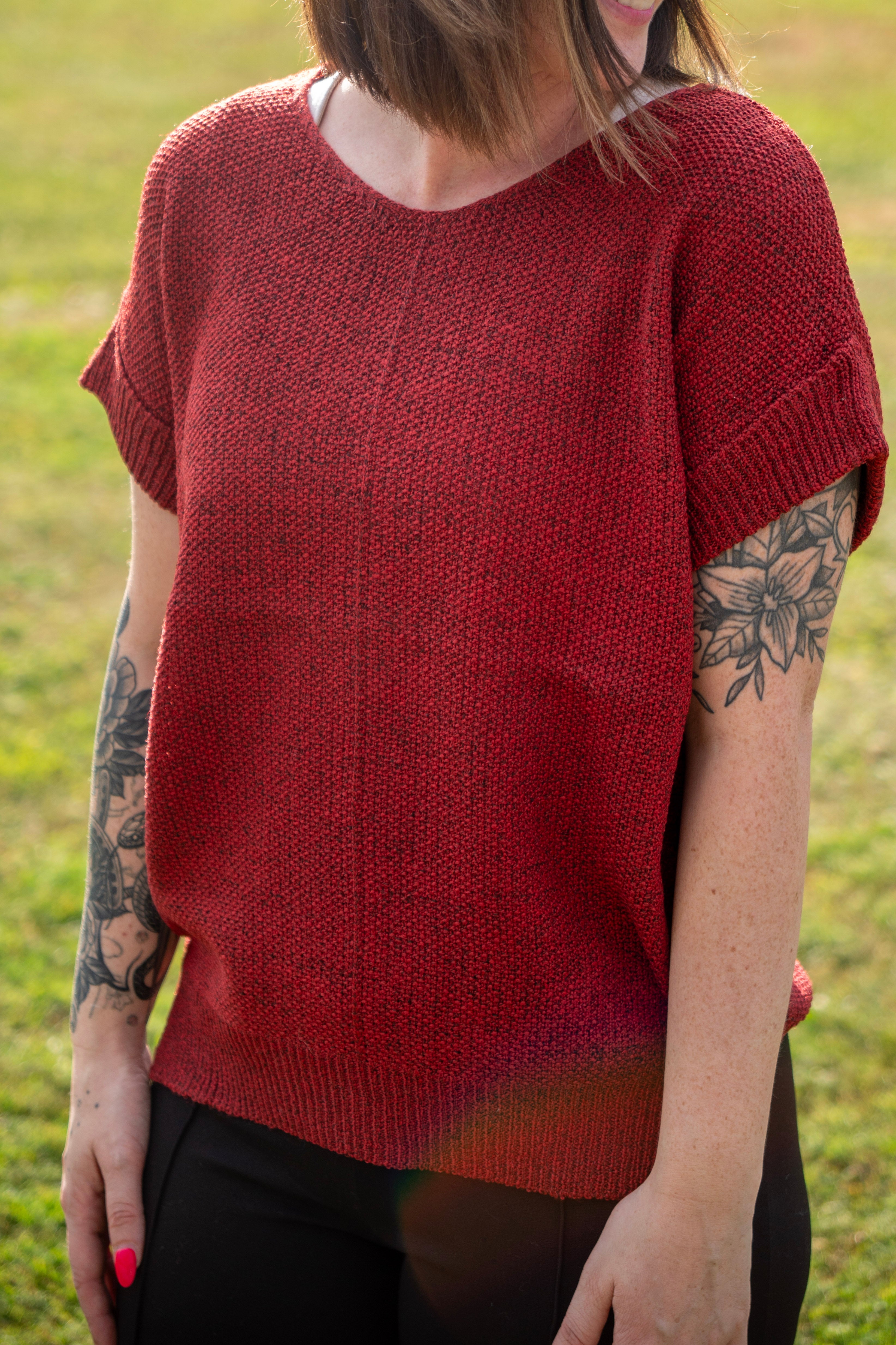 Center Seam Short Sleeve Sweater