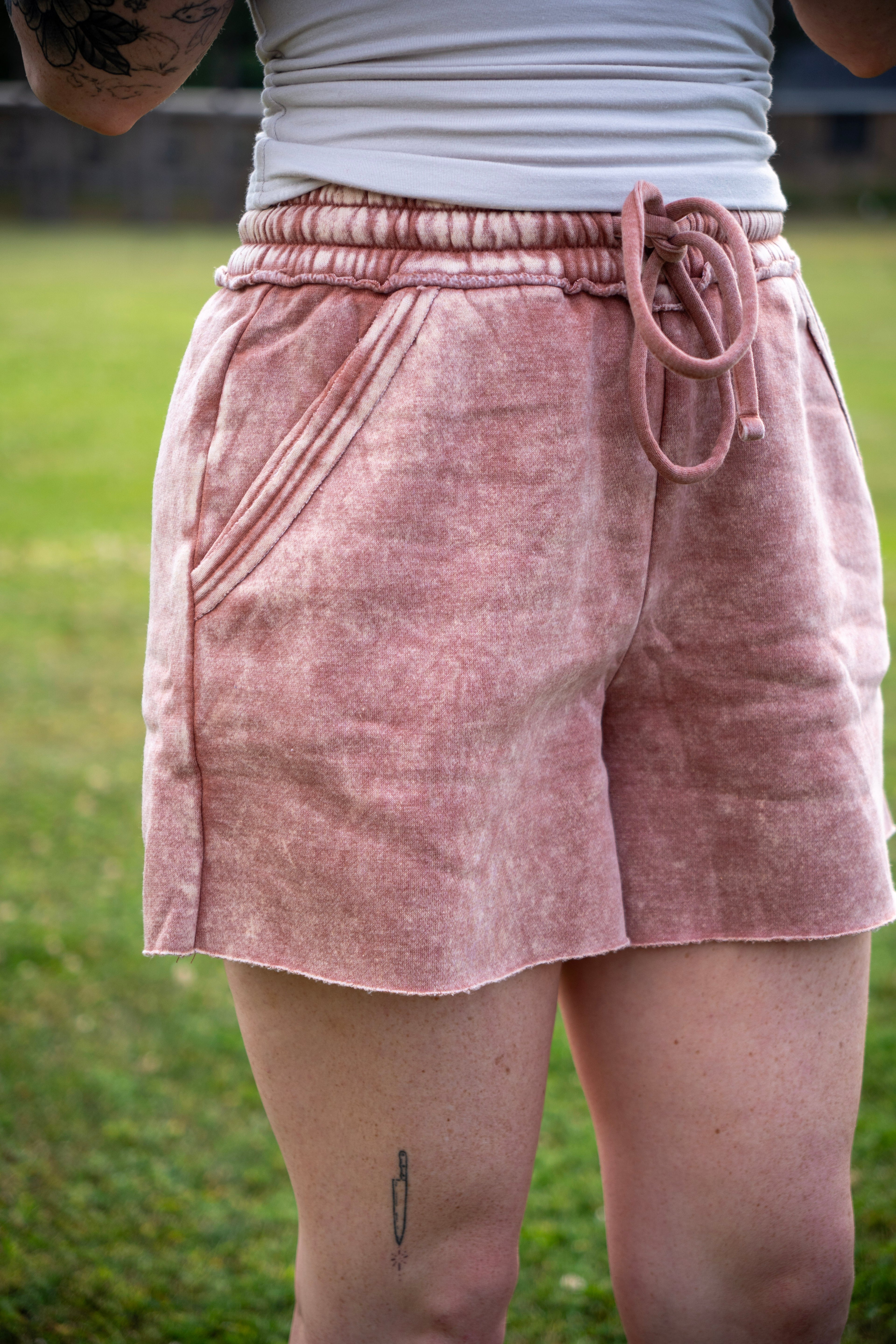 Acid wash fleece drawstring shorts with pockets