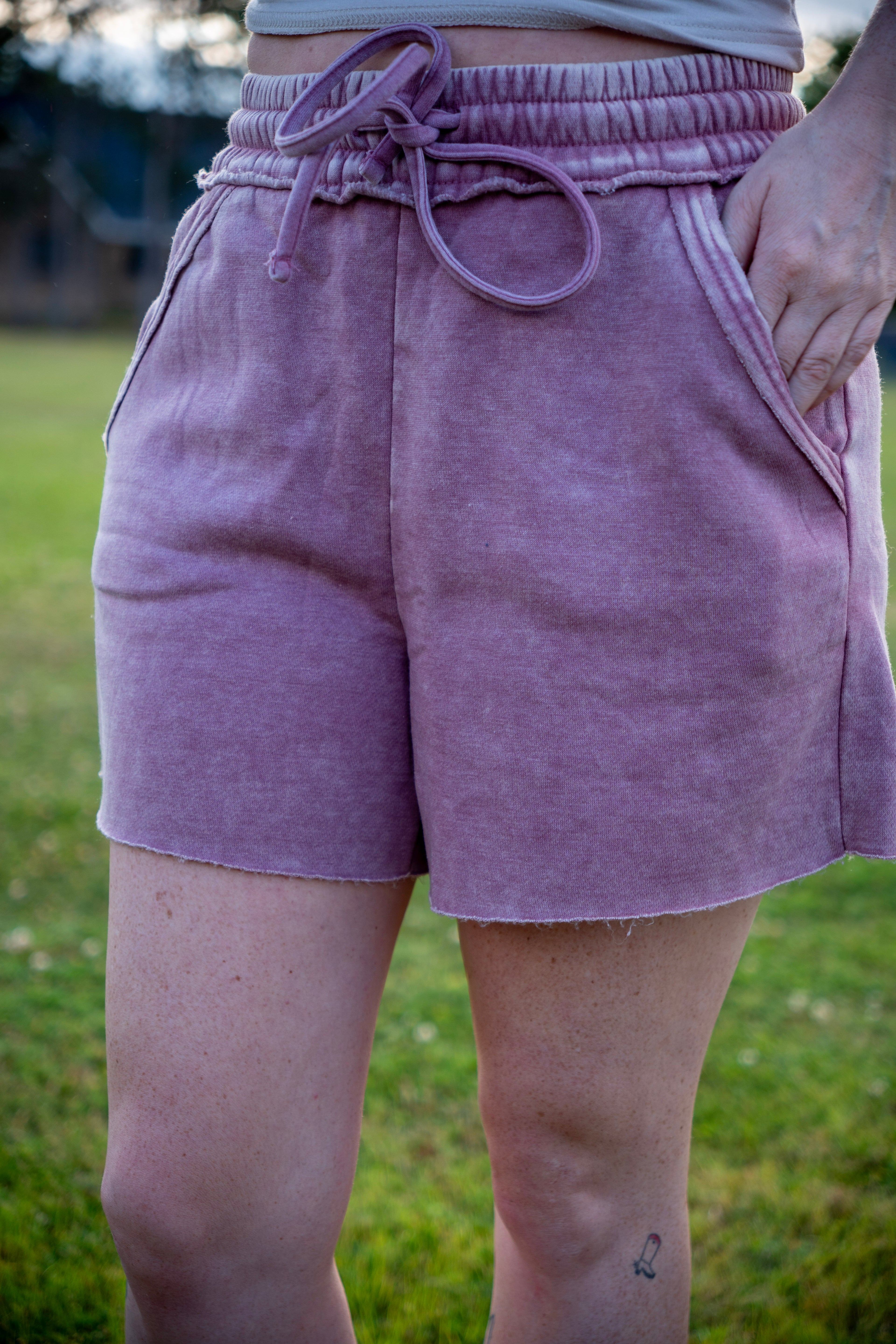 Acid wash fleece drawstring shorts with pockets