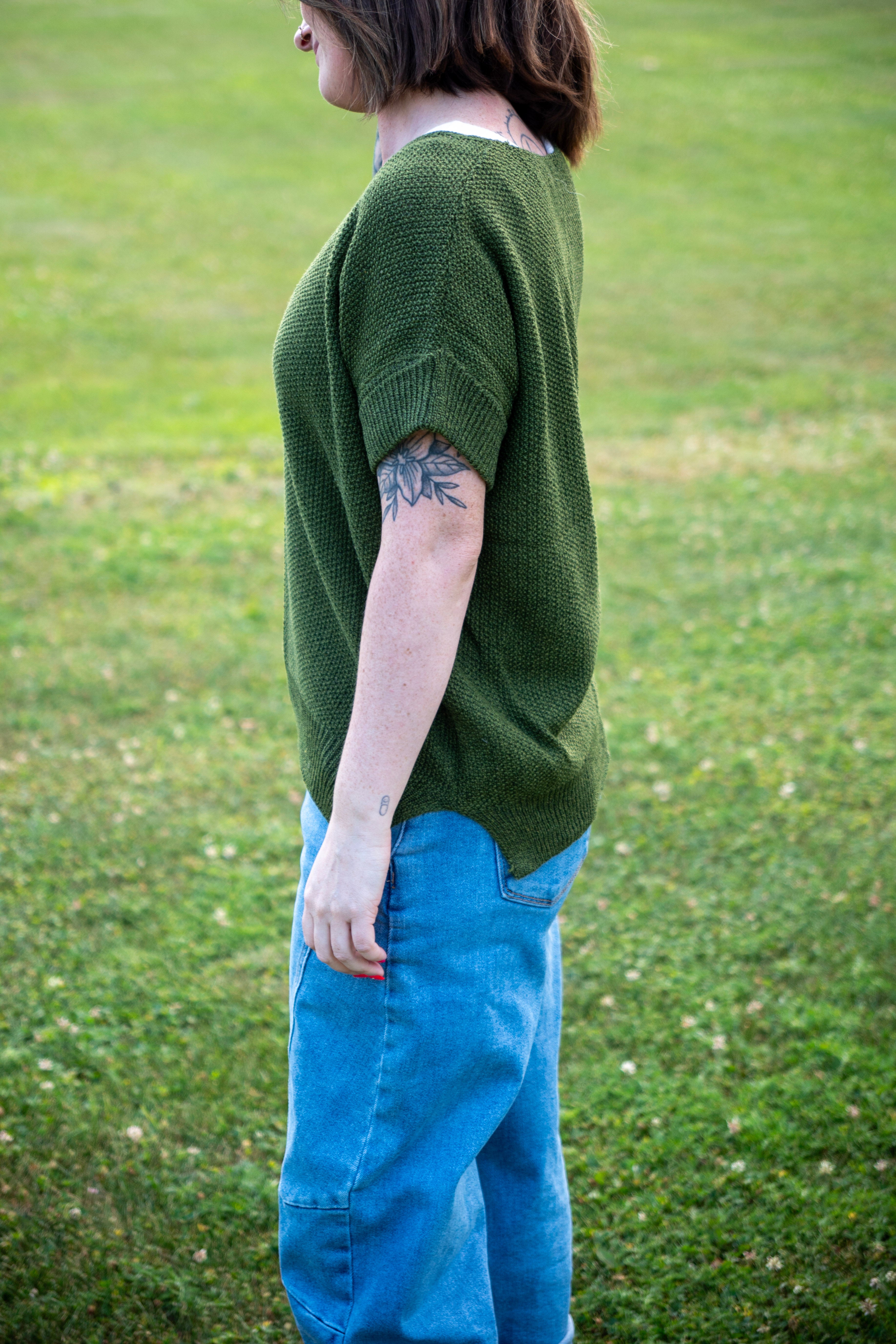 Center Seam Short Sleeve Sweater