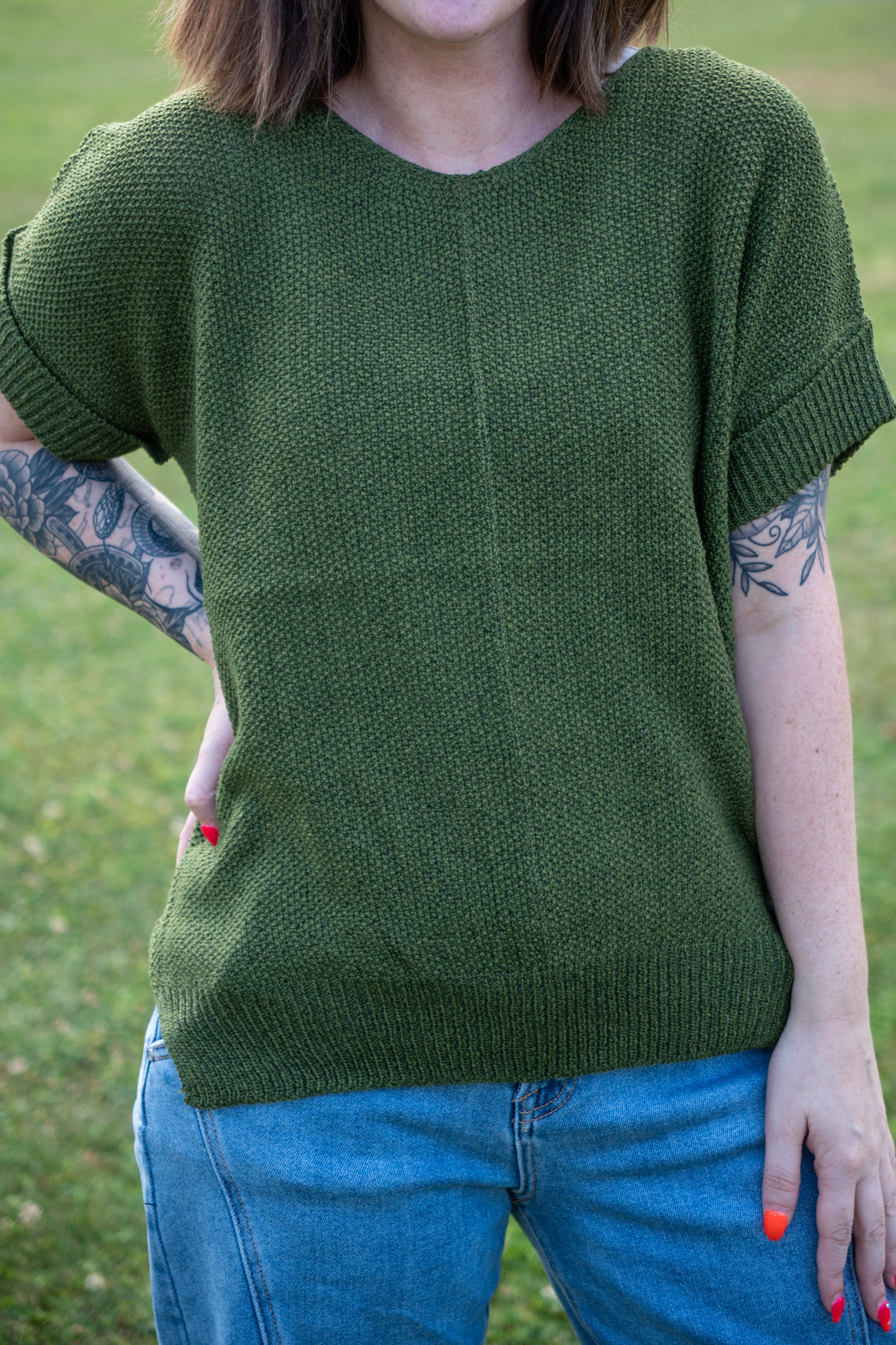 Center Seam Short Sleeve Sweater