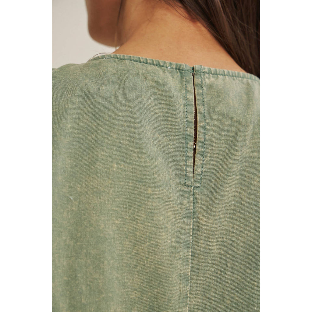 Mineral-washed Pleated Blouse